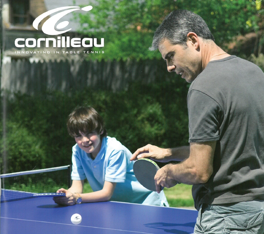 Jean-Philippe Gatien sur la couverture du catalogue avec une raquette Tacteo